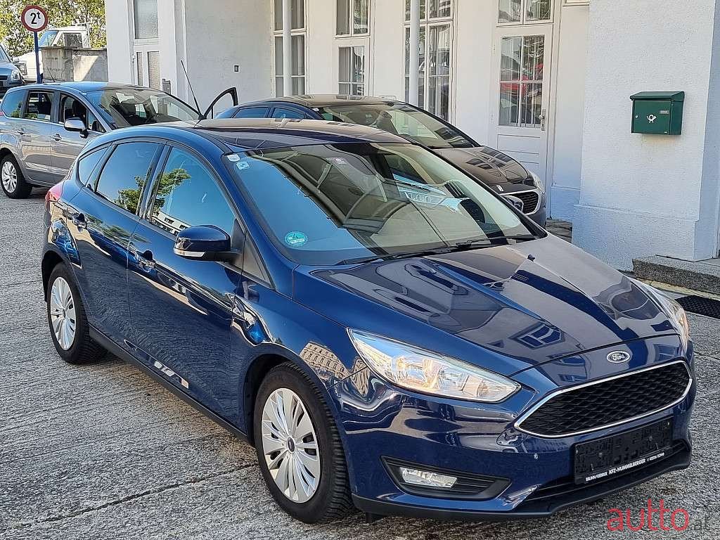 2015' Ford Focus photo #1