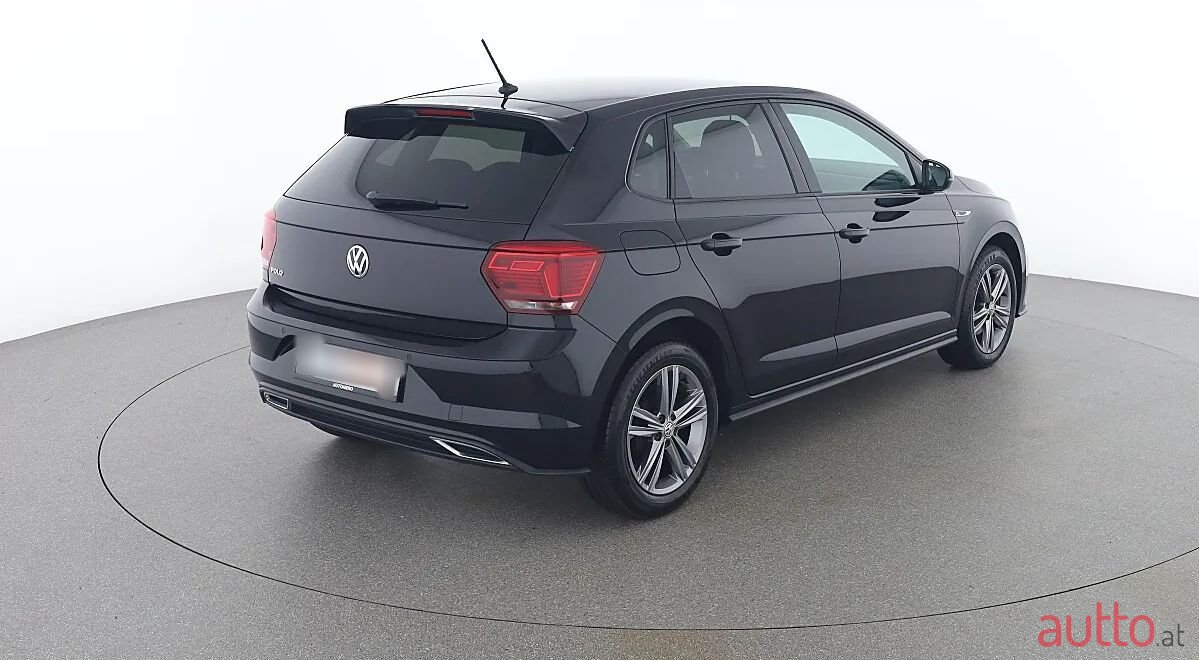 2019' Volkswagen Polo photo #5