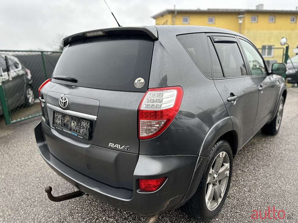 2010' Toyota RAV4 photo #5