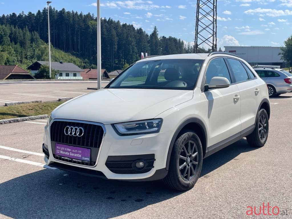 2012' Audi Q3 photo #1