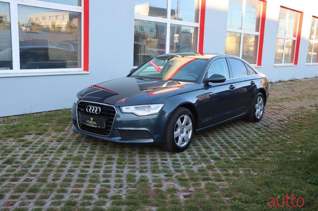 2011' Audi A6 photo #1