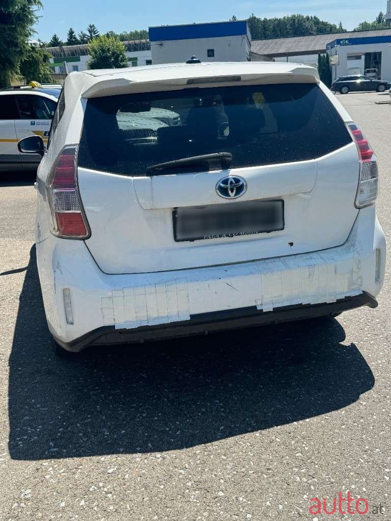 2016' Toyota Prius photo #4