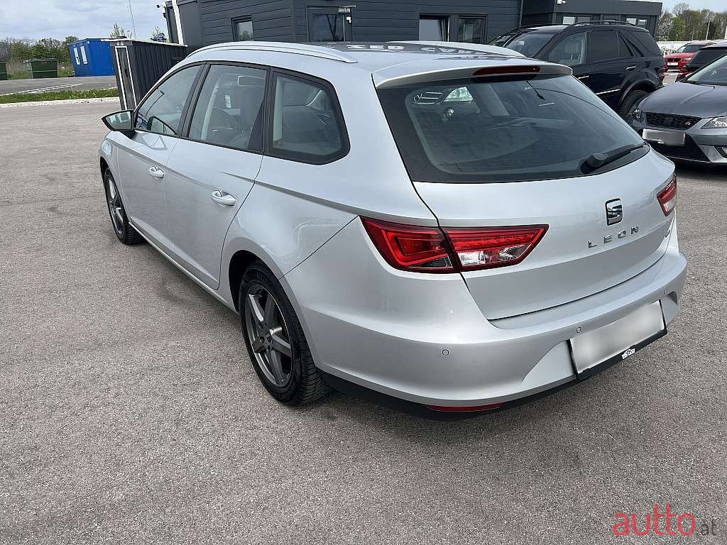 2015' SEAT Leon photo #4