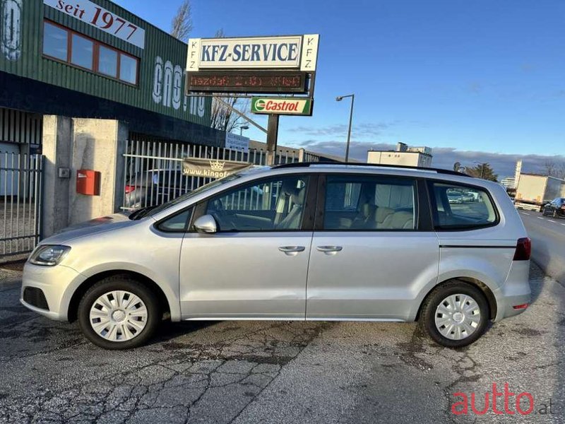 2017' SEAT Alhambra photo #2