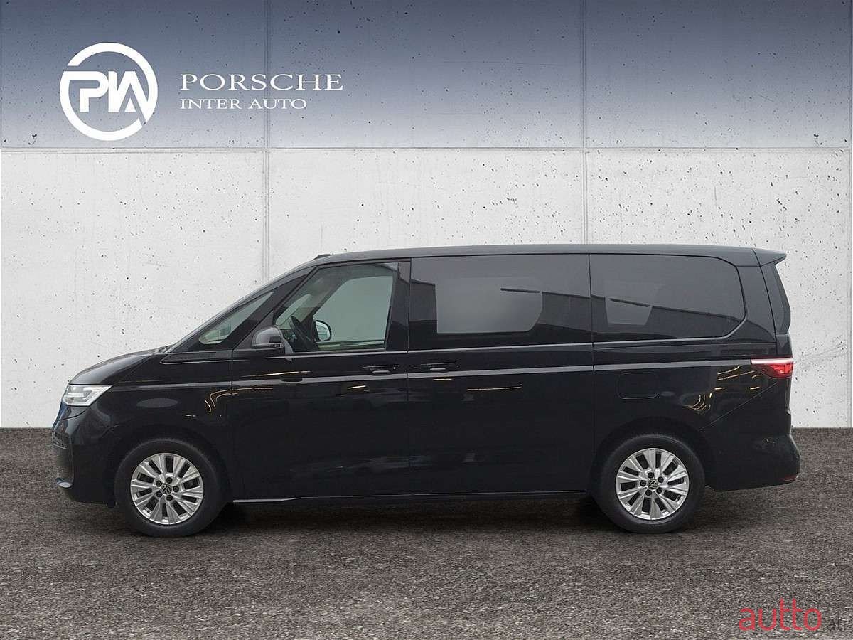 2024' Volkswagen Multivan photo #3