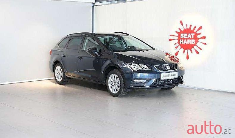 2019' SEAT Leon photo #1