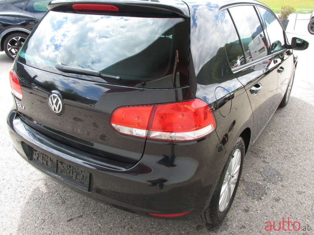 2012' Volkswagen Golf photo #5