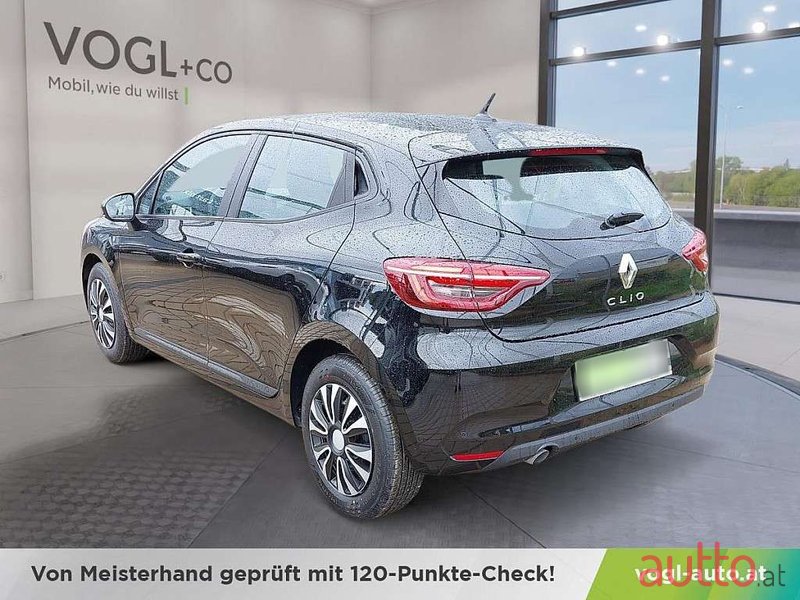 2022' Renault Clio photo #3