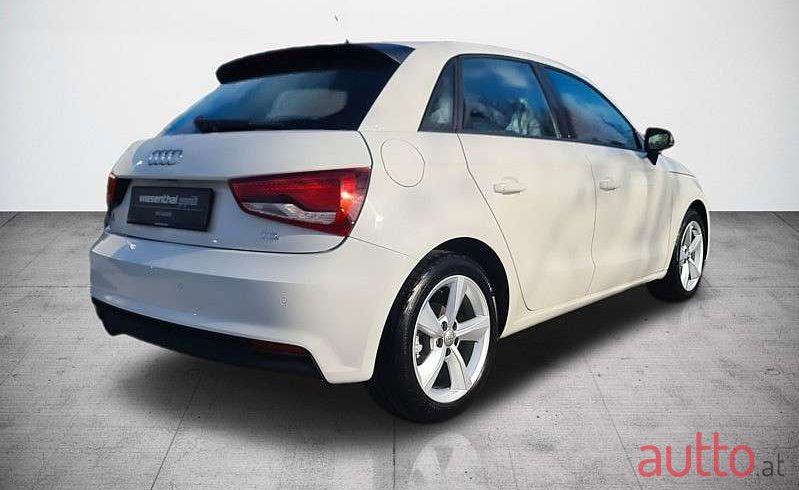 2016' Audi A1 photo #3