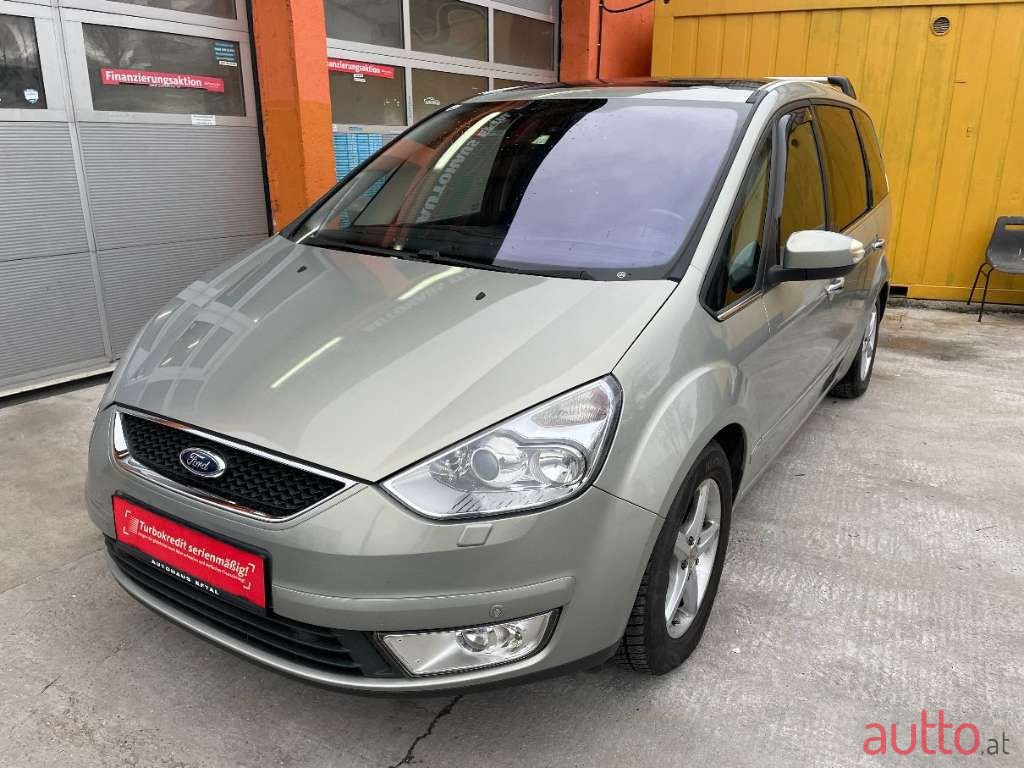 2009' Ford Galaxy photo #2