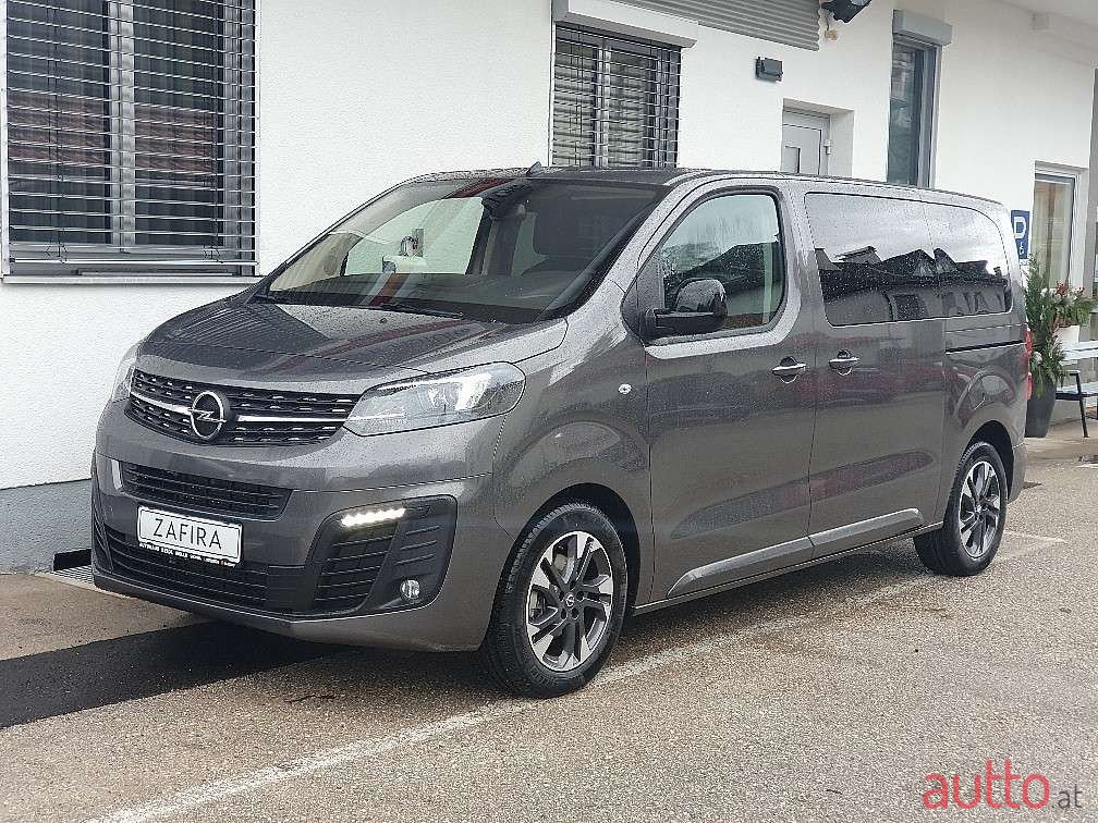 2022' Opel Zafira photo #1