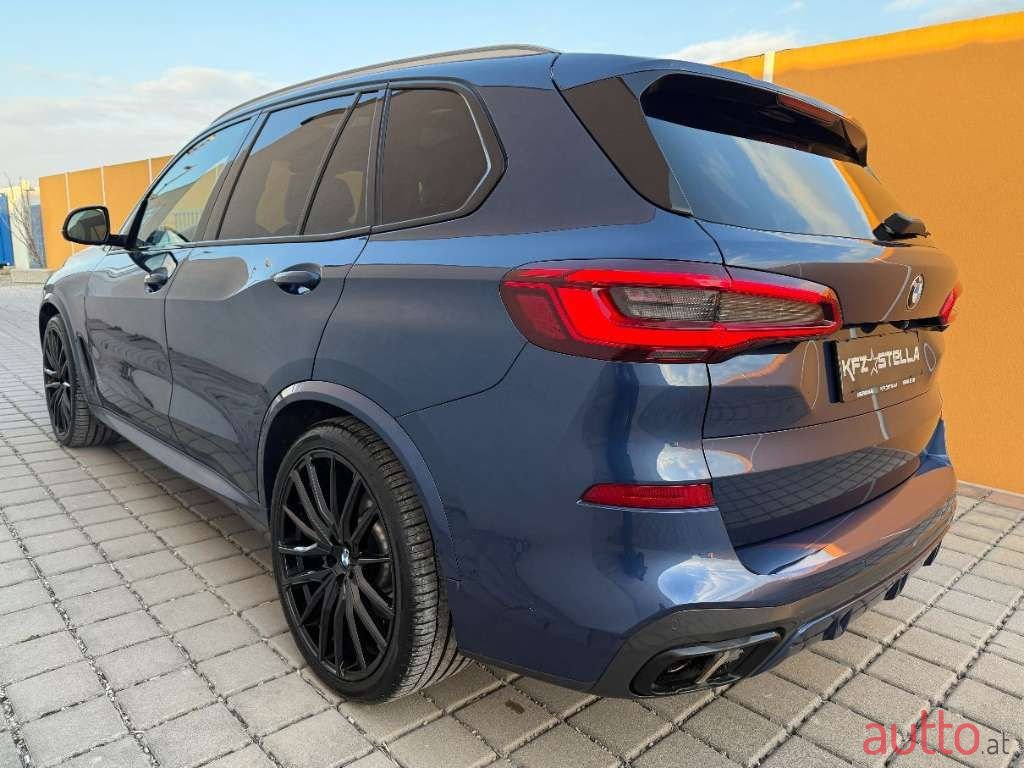 2019' BMW X5 photo #5