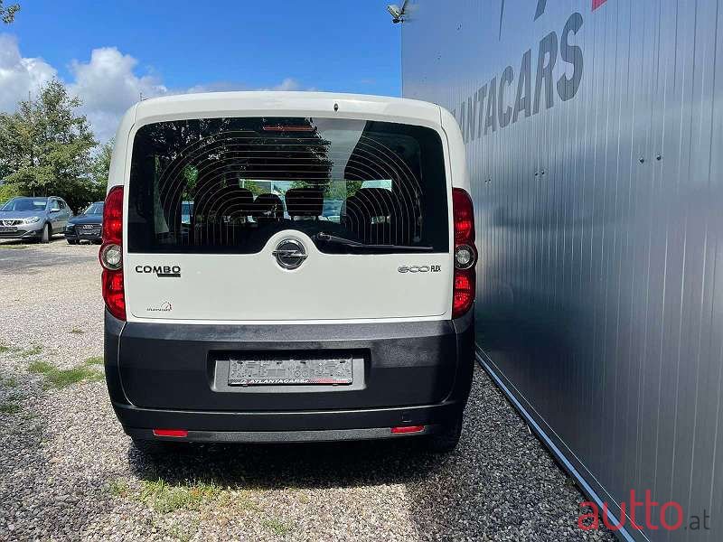 2014' Opel Combo photo #5