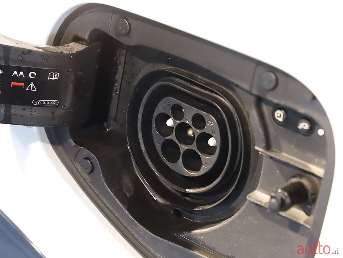 2024' Audi Q3 photo #5