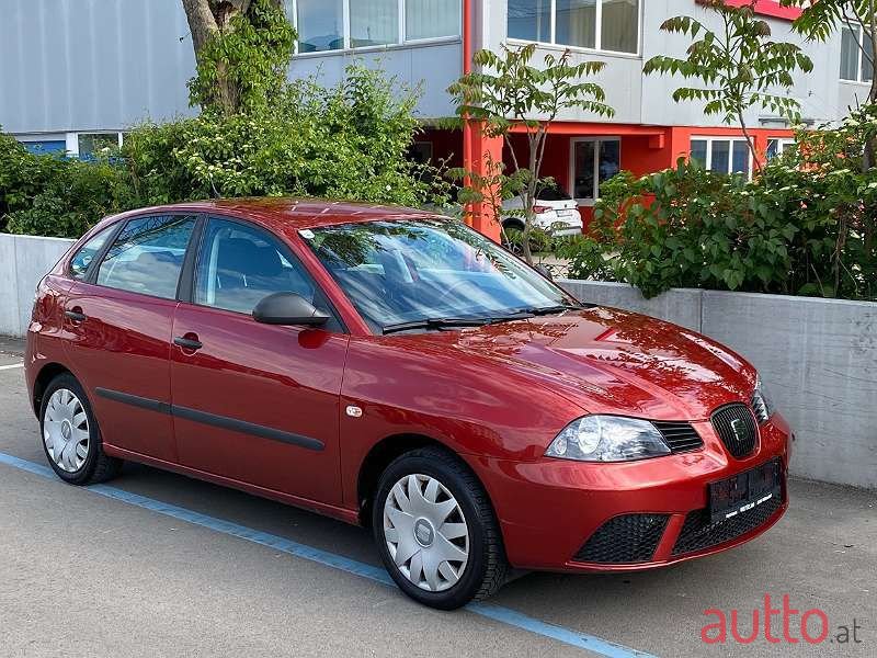 2008' SEAT Ibiza photo #5