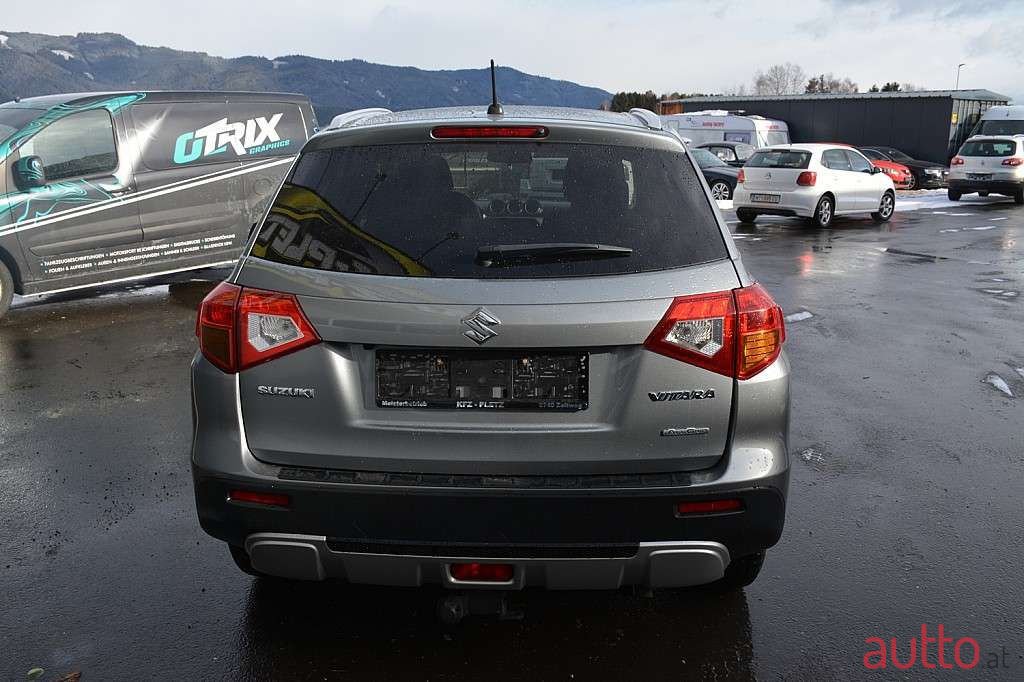 2016' Suzuki Vitara photo #5