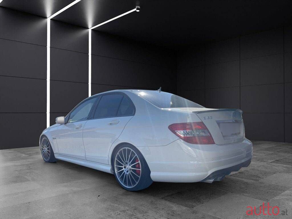 2010' Mercedes-Benz C-Klasse photo #3