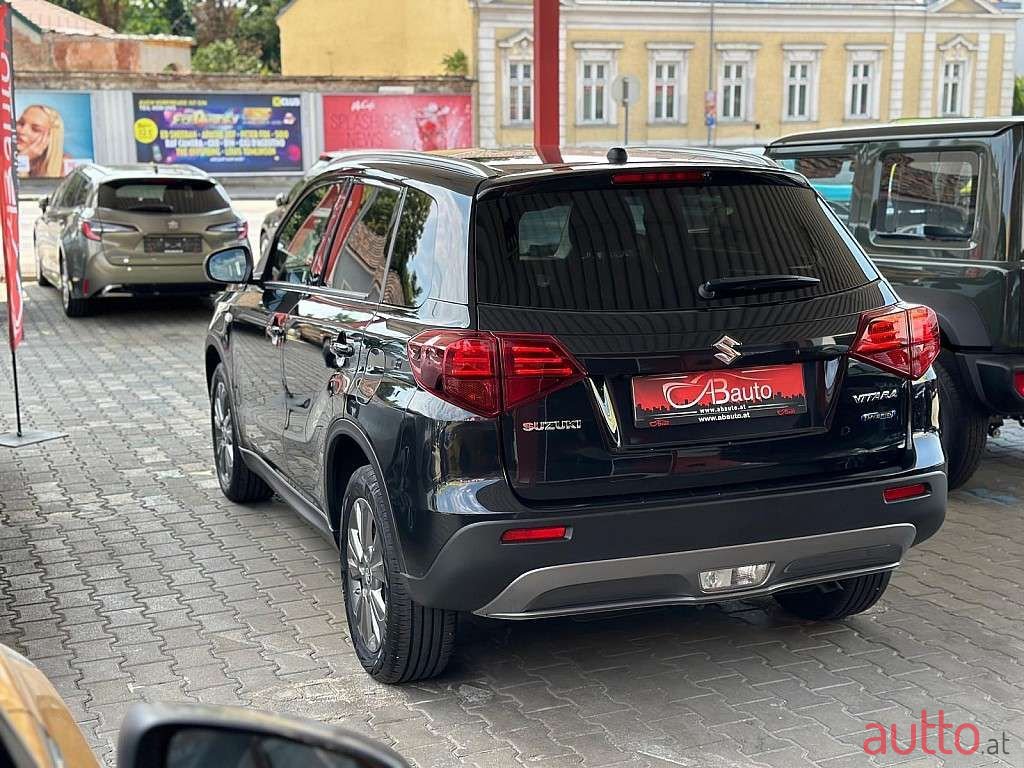 2023' Suzuki Vitara photo #3