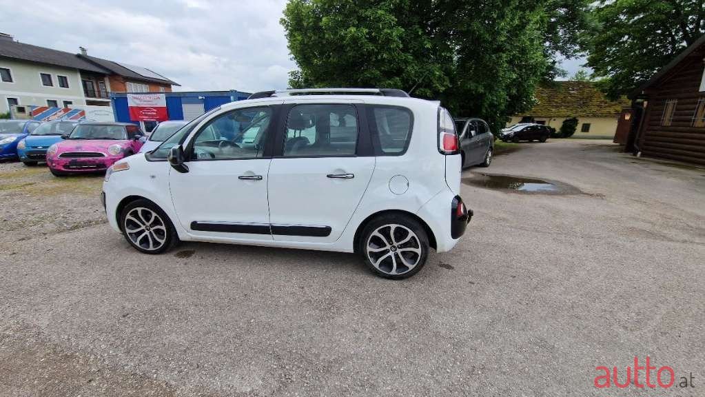 2013' Citroen C3 Picasso photo #4