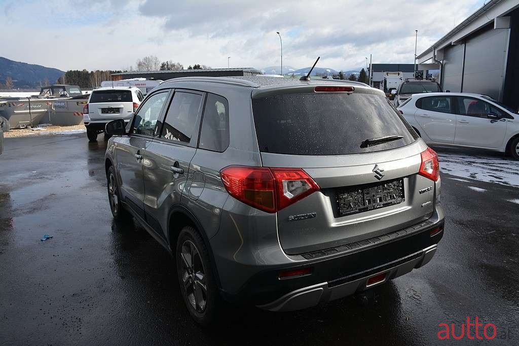 2016' Suzuki Vitara photo #4