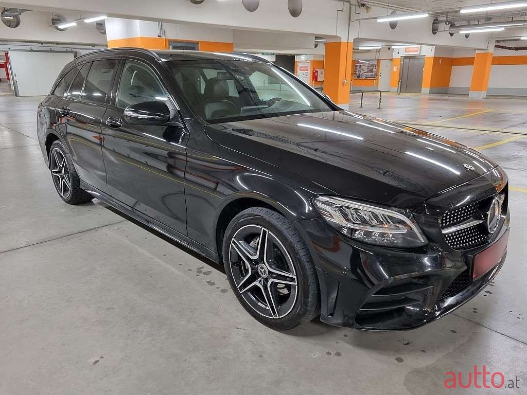 2018' Mercedes-Benz C-Klasse photo #2