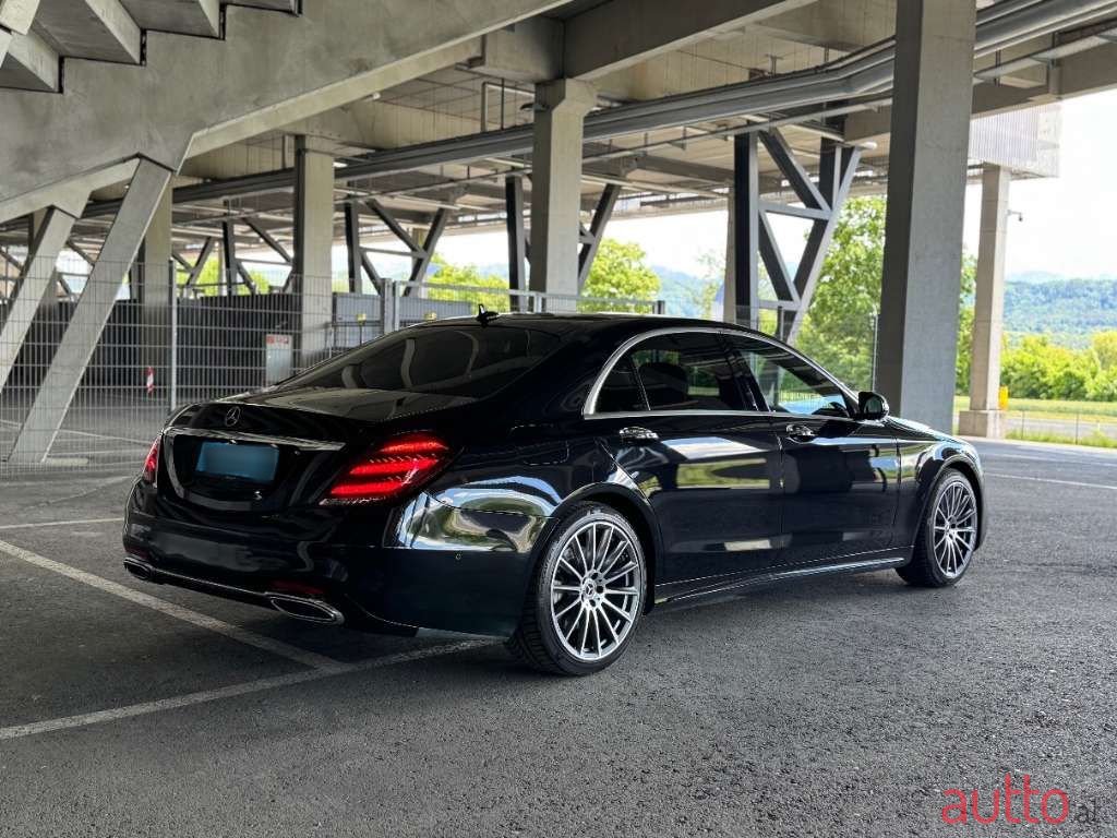 2019' Mercedes-Benz S-Klasse photo #3