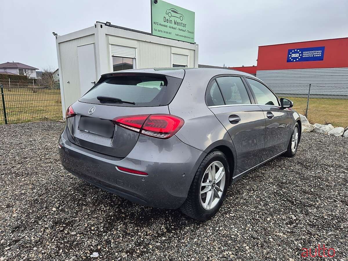 2018' Mercedes-Benz A-Klasse photo #2