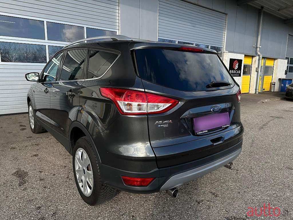 2016' Ford Kuga photo #5
