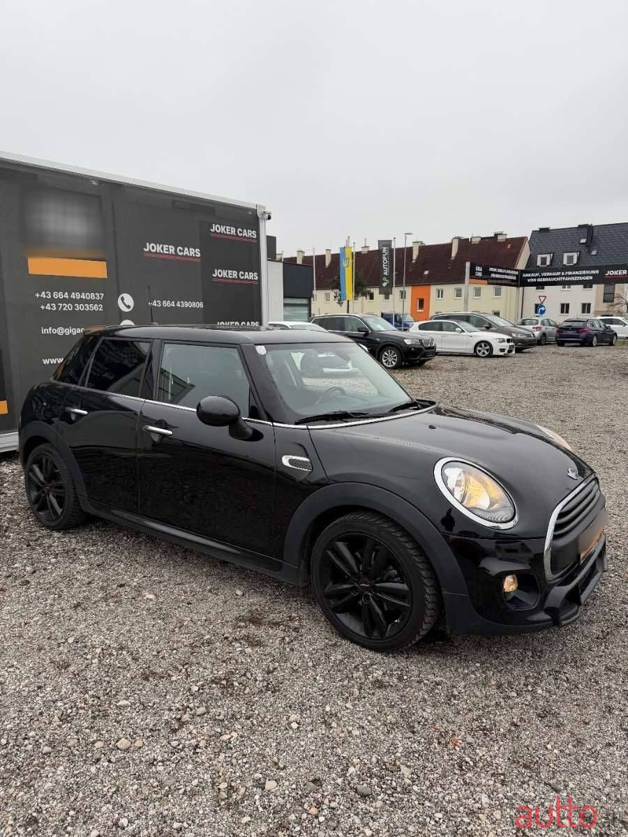 2017' MINI Mini photo #2