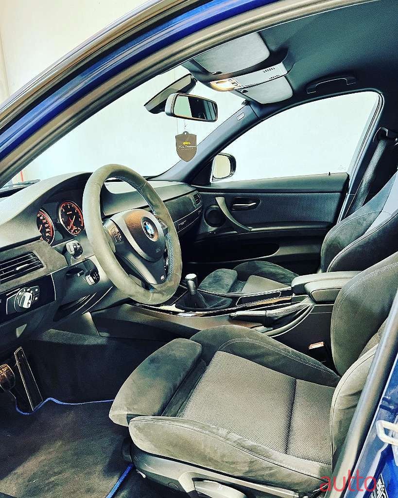 2011' BMW 3Er-Reihe photo #5