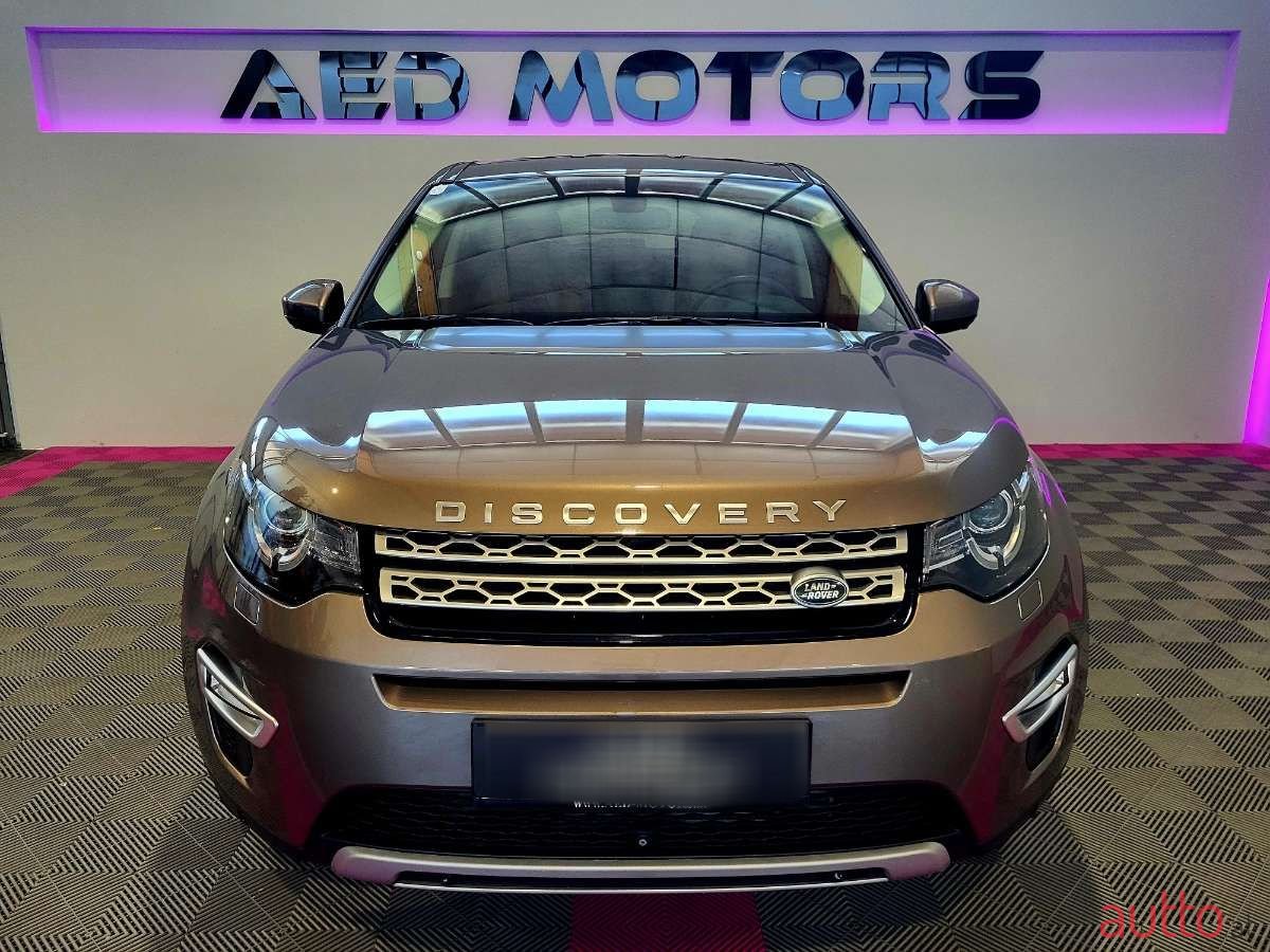 2015' Land Rover Discovery Sport photo #3