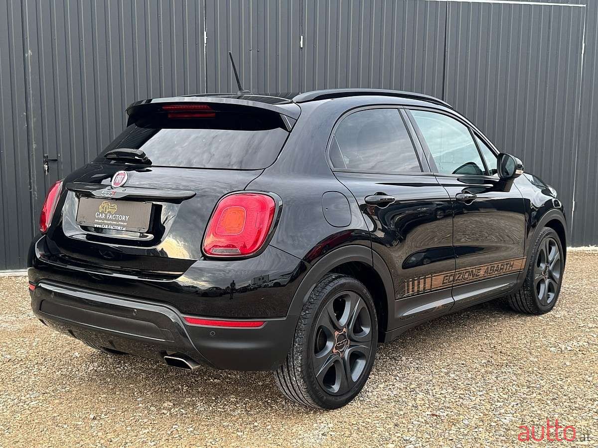 2017' Fiat 500X photo #2