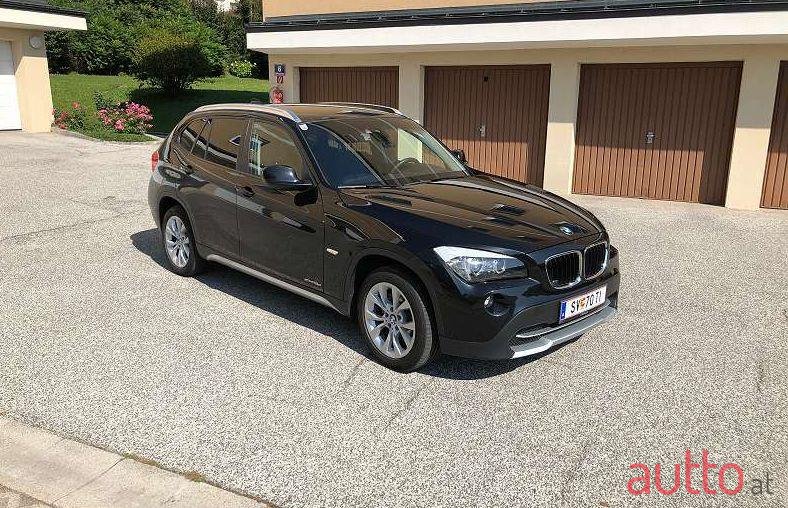2011' BMW X1 photo #1
