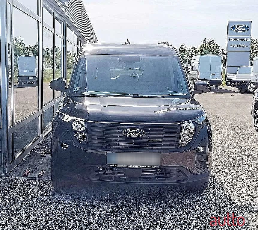 2024' Ford Tourneo photo #2