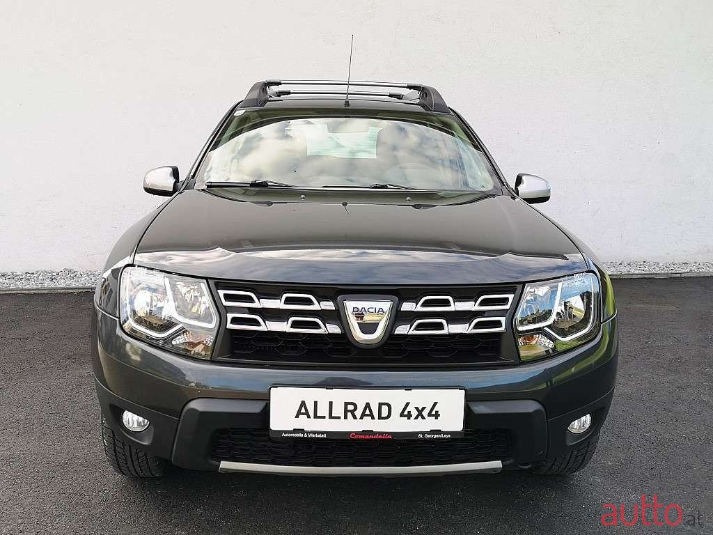 2014' Dacia Duster photo #2