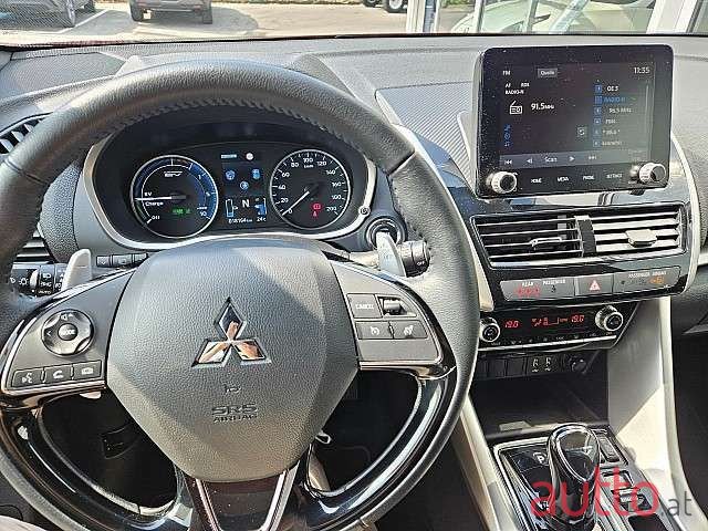 2022' Mitsubishi Eclipse photo #2