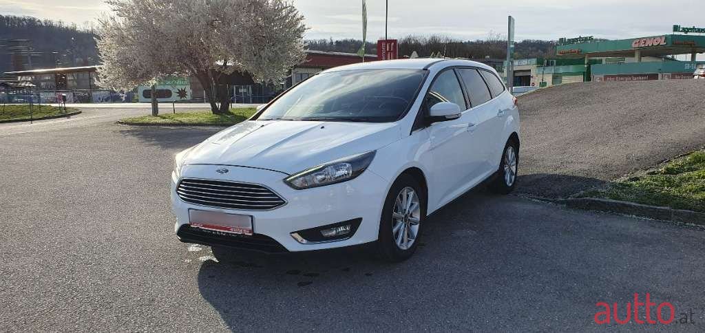 2018' Ford Focus photo #2