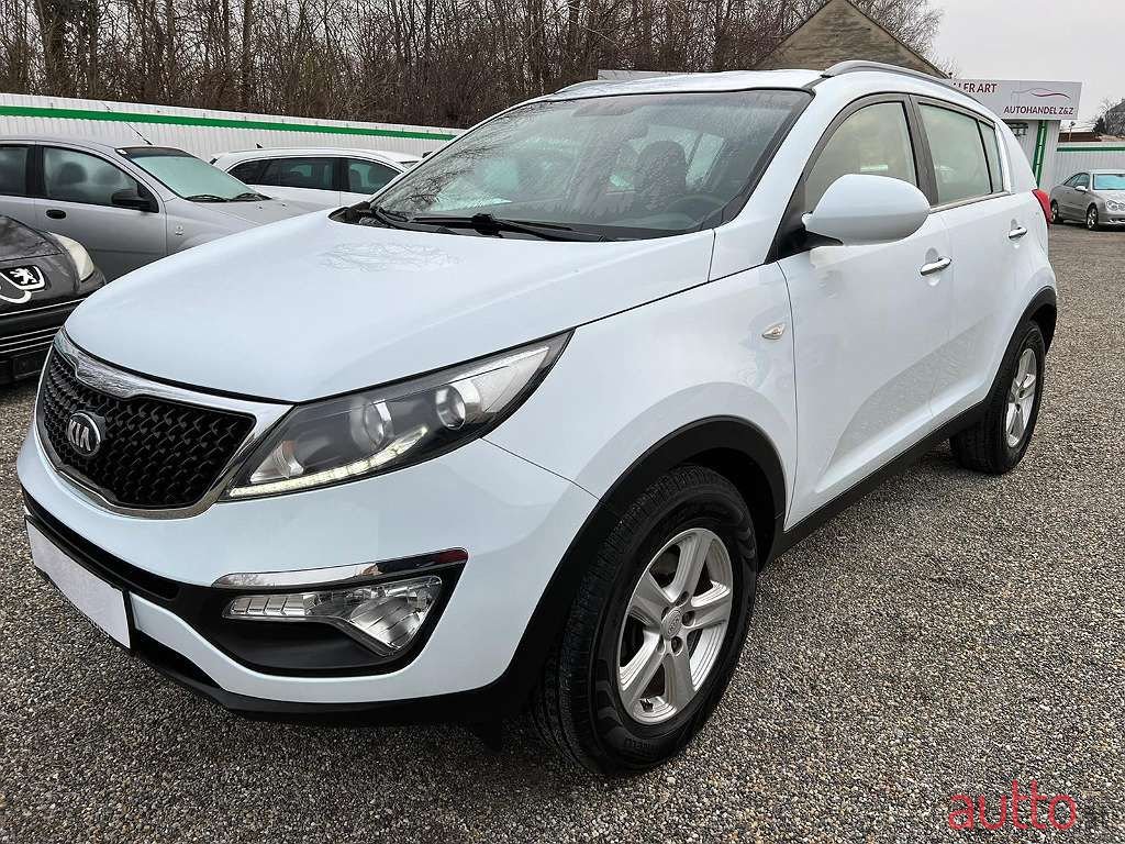2015' Kia Sportage photo #2