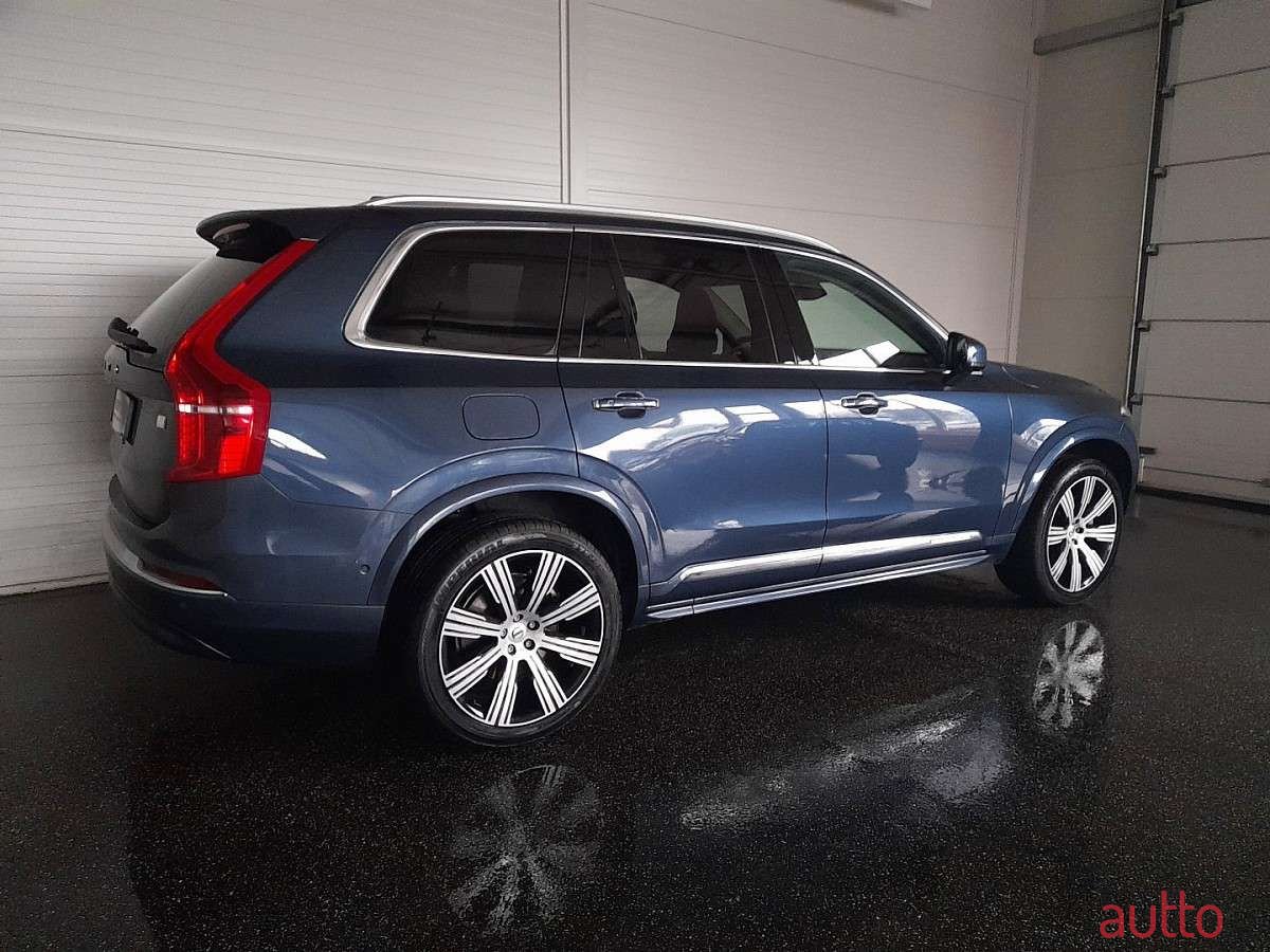 2022' Volvo XC90 photo #1