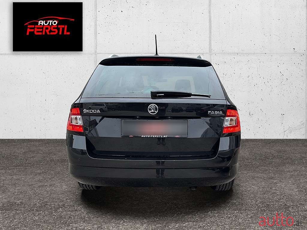 2017' Skoda Fabia photo #4