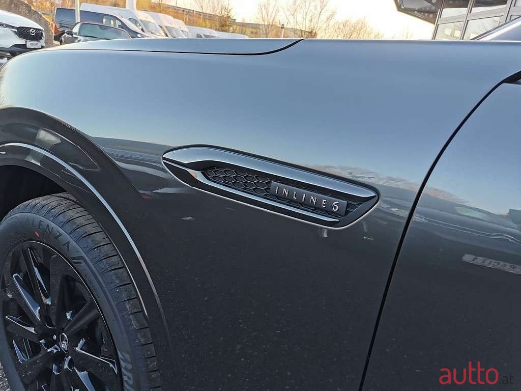 2023' Mazda CX-60 photo #3