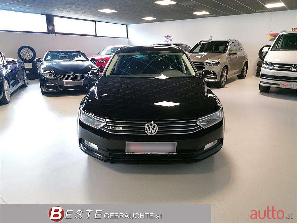 2016' Volkswagen Passat photo #3
