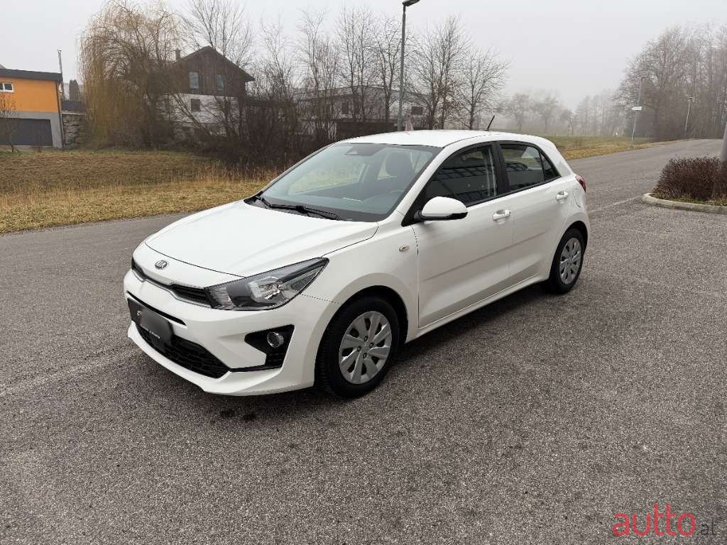 2021' Kia Rio photo #1