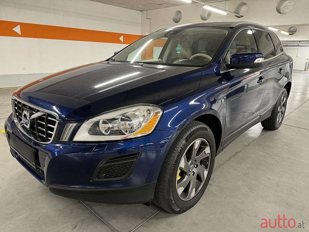 2012' Volvo XC60 photo #1