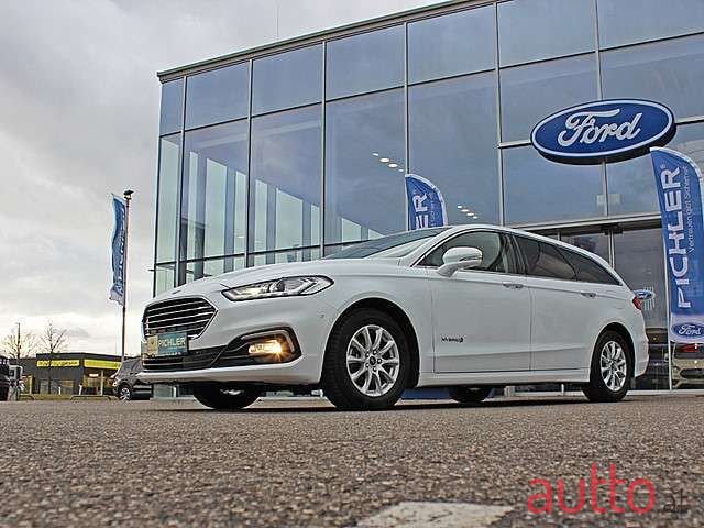 2019' Ford Mondeo photo #2