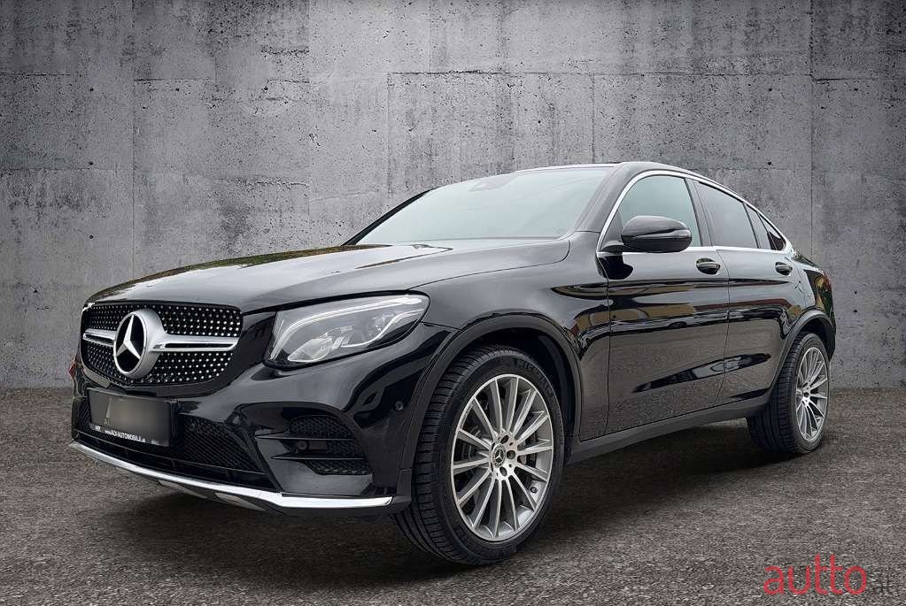2017' Mercedes-Benz Glc-Klasse photo #2