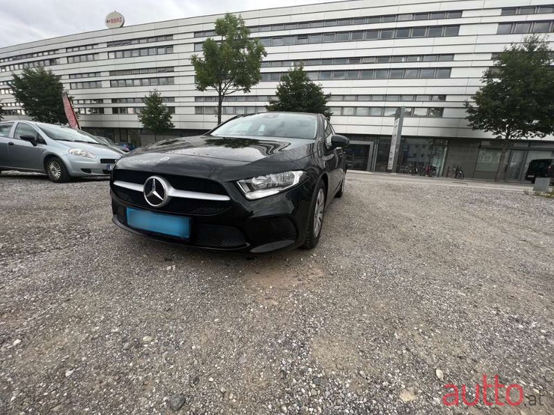 2020' Mercedes-Benz A-Klasse photo #5