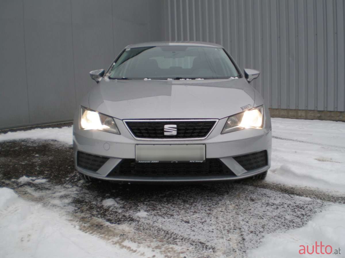 2019' SEAT Leon photo #1
