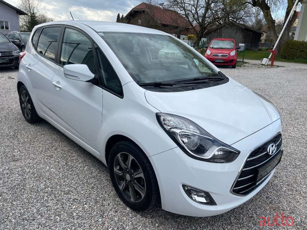 2017' Hyundai ix20 photo #3