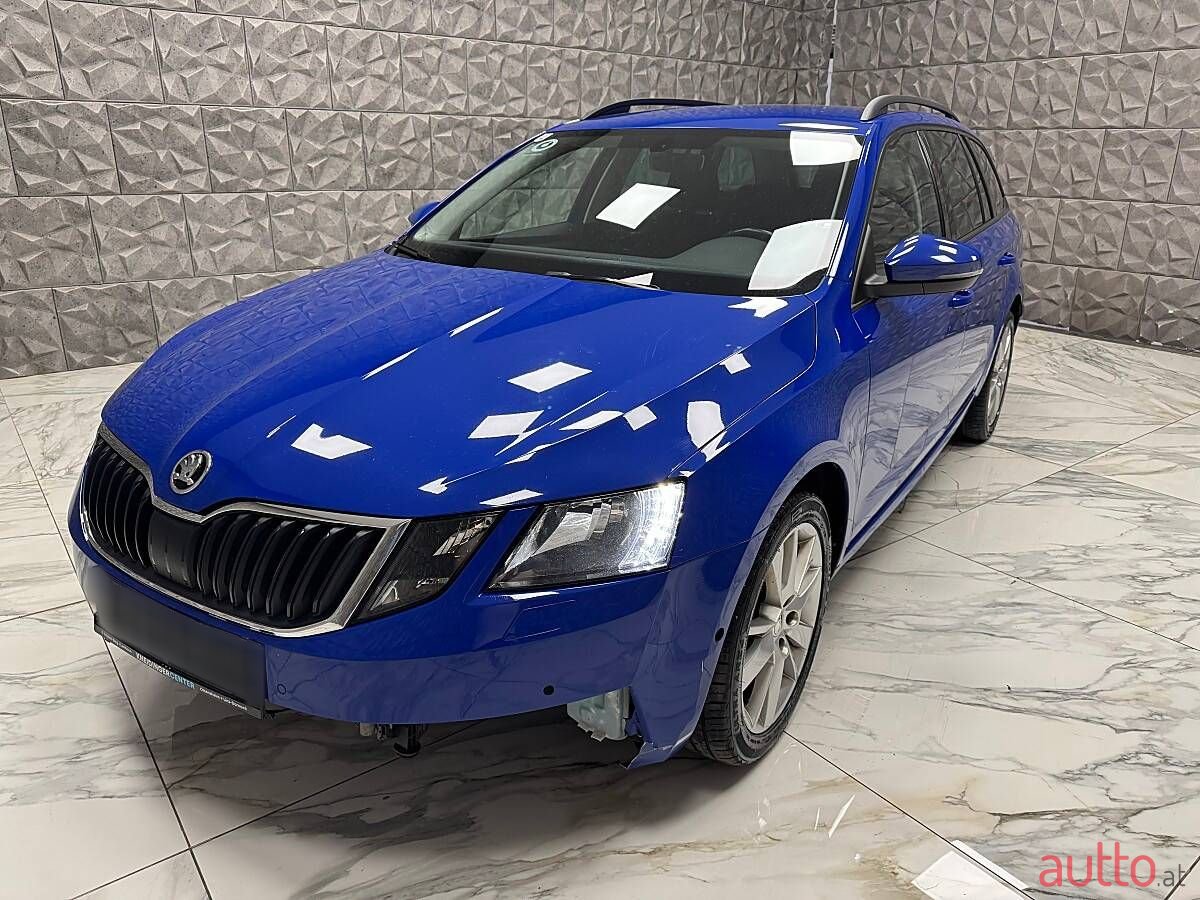 2018' Skoda Octavia photo #2